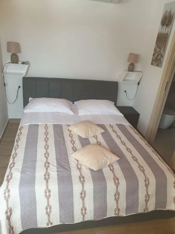 Apartmani Ljubo Spalato 0*,  Croazia