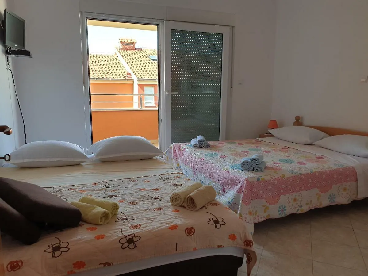 Apartment Apartmani Ljubo Split